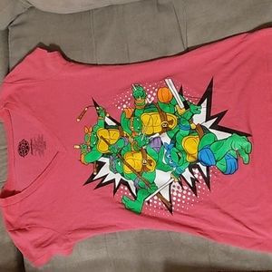 Nickelodeon TMNT size Medium pink tshirt